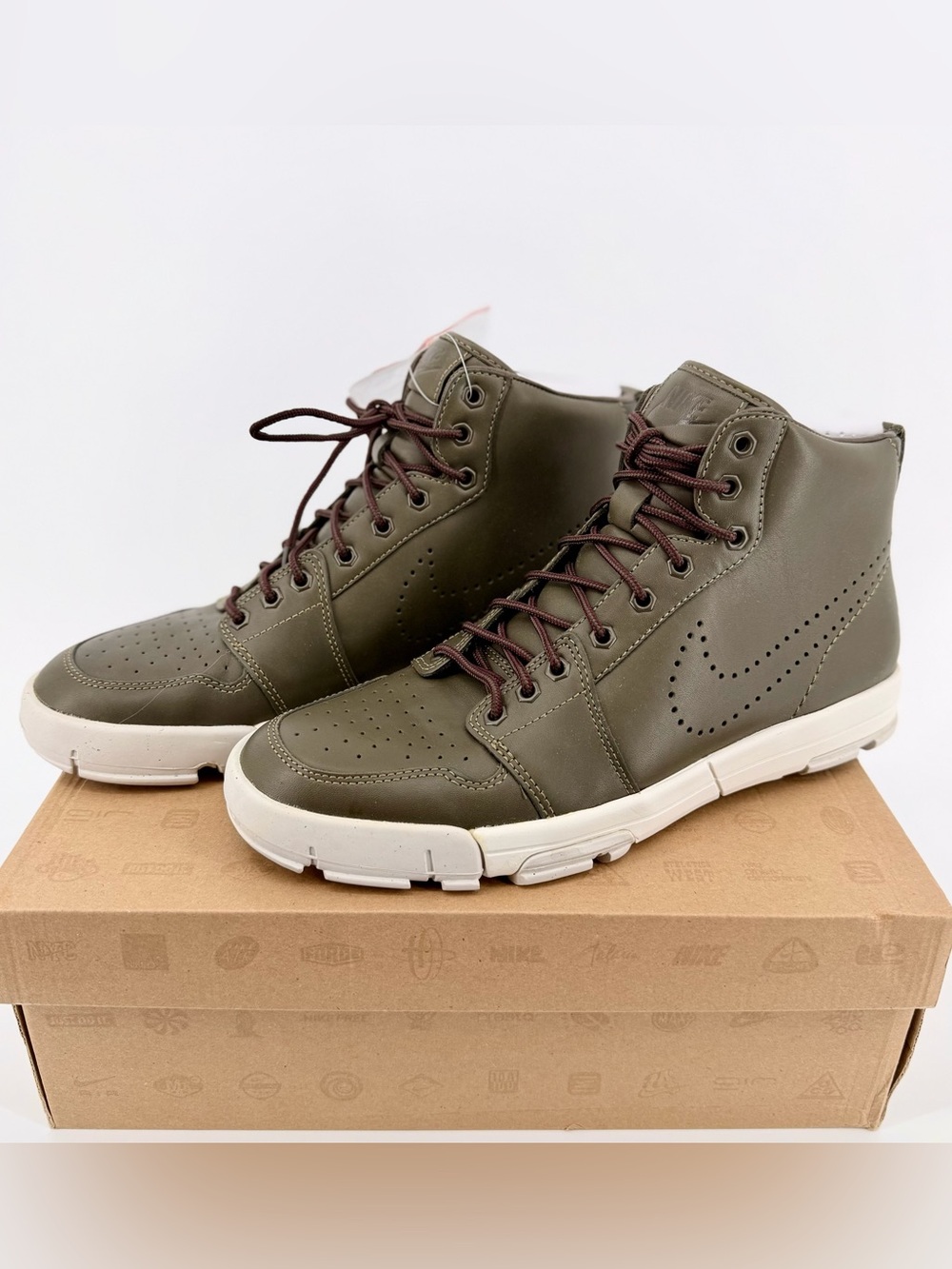 Nike Air Royaltna Mid Premium QS Bog Green 480182-300 Men’s 9.5 Rare 2011 NOS